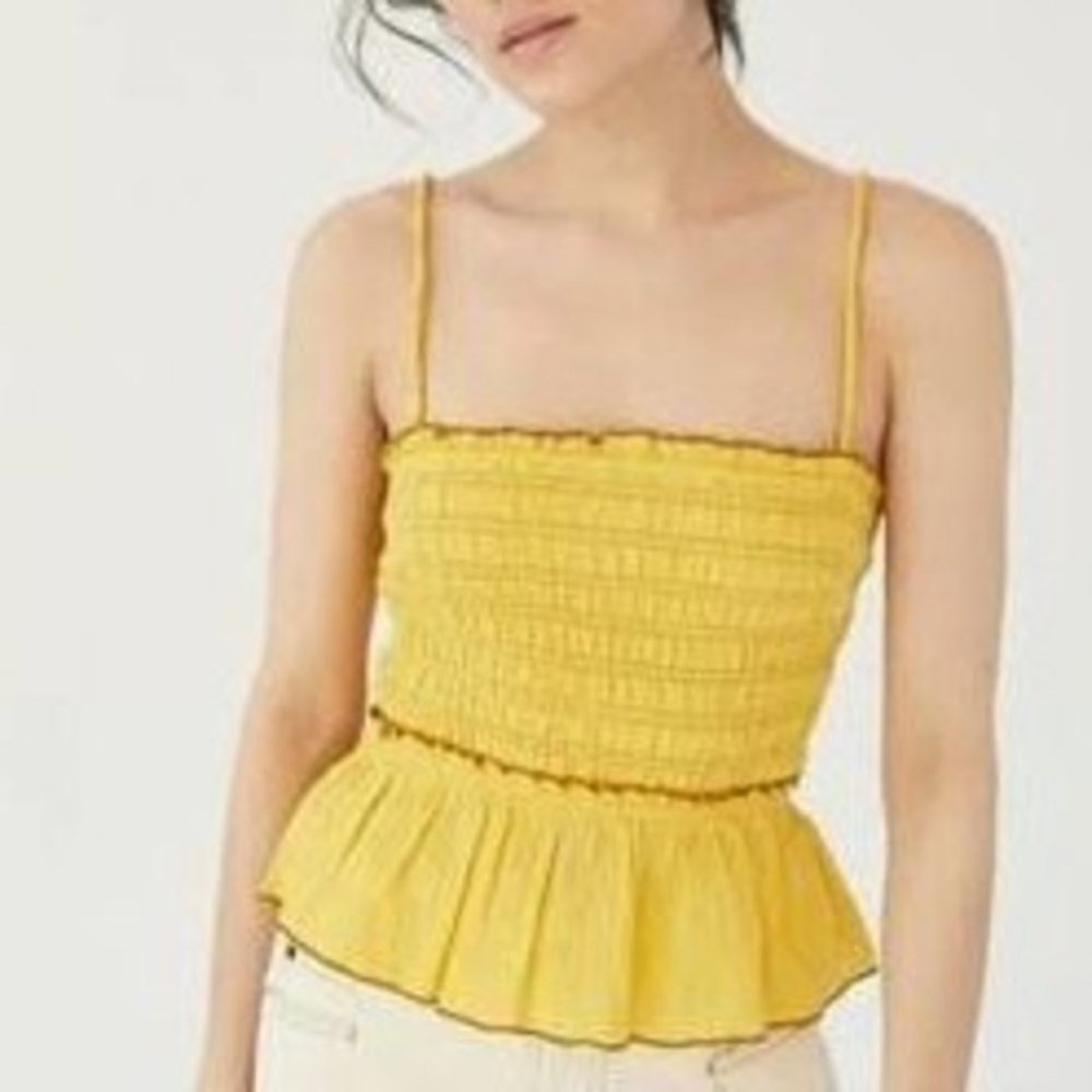URBAN OUTFITTERS MARTA BABYDOLL SMOCKED YELLOW TANK SIZE SMALL NEW WITH TAG - Picture 1 of 7